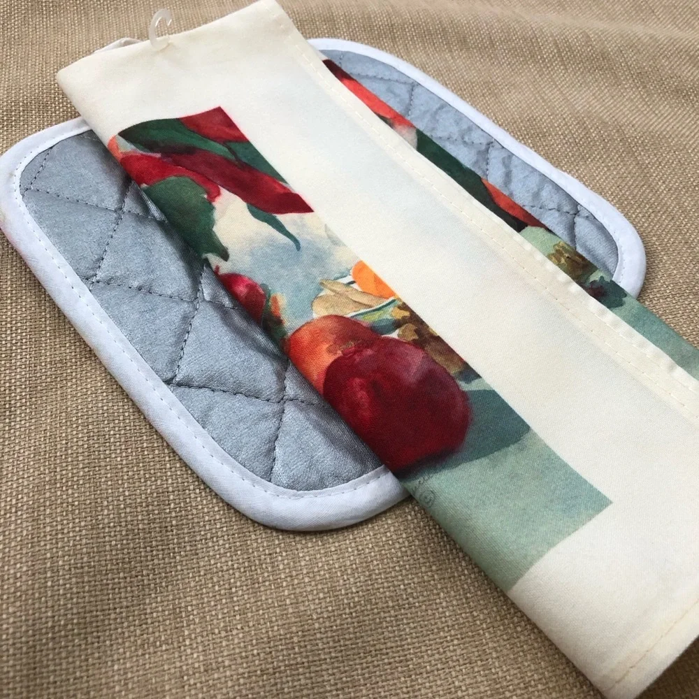 Judy Buswell Watercolor Pot Holder & Towel Set
